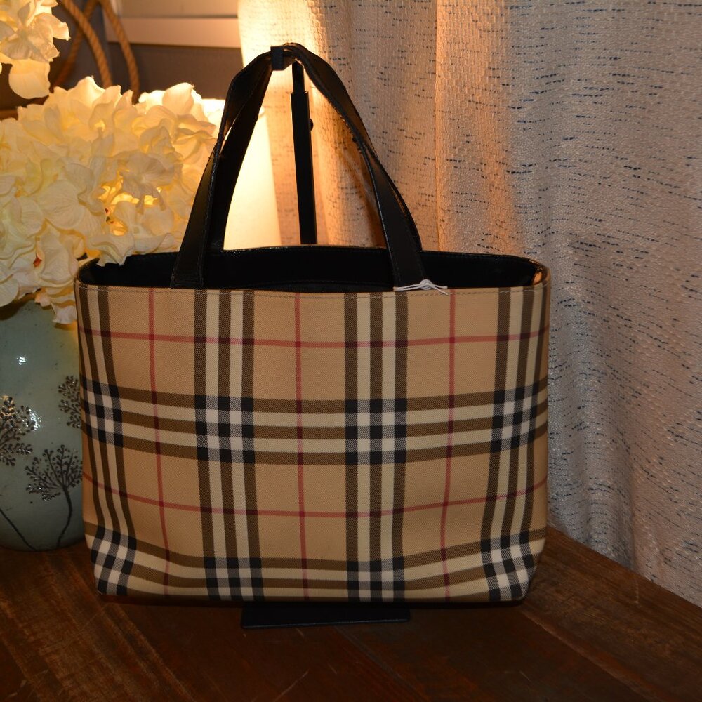 Burberry Nova check medium tote